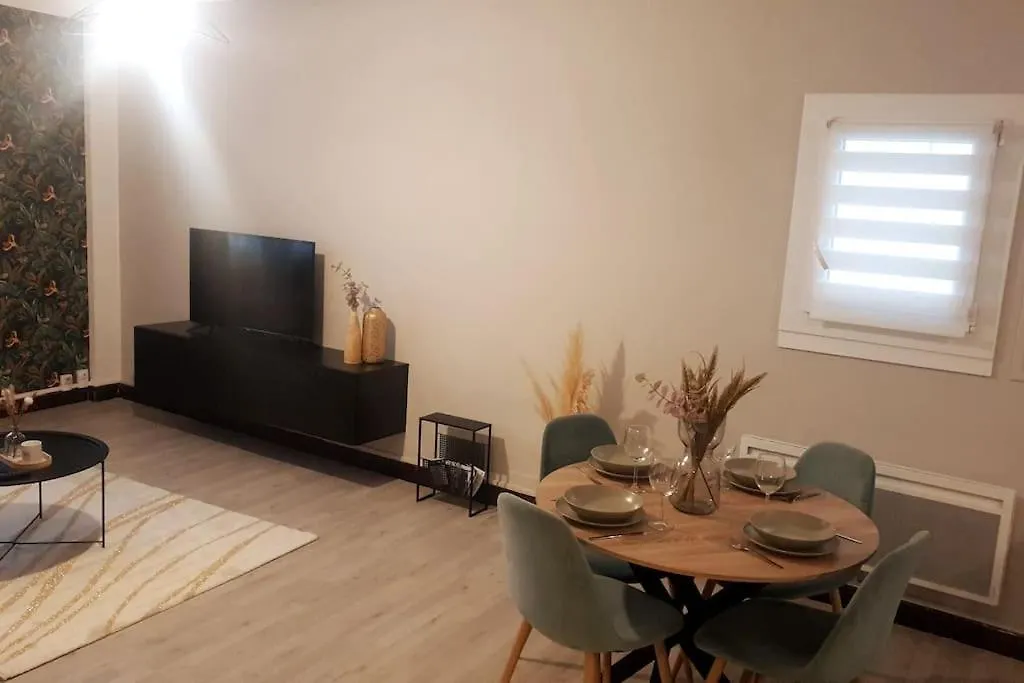Апартаменты *Cosy* Spacieux * Entree Autonome* Centrale* Авиньон